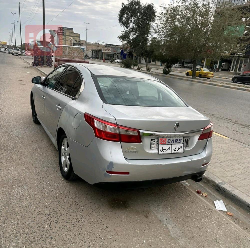 رينو سافران